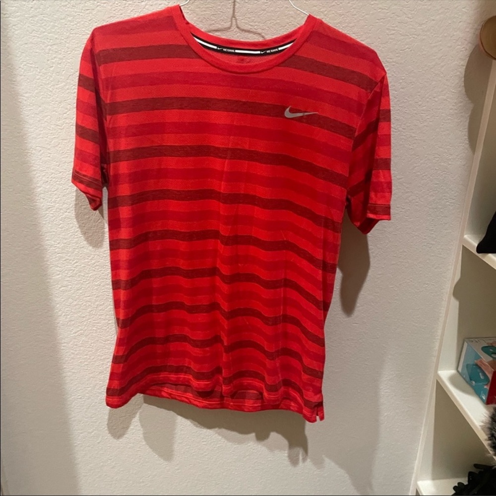 Nike Mens Running Shirt Large